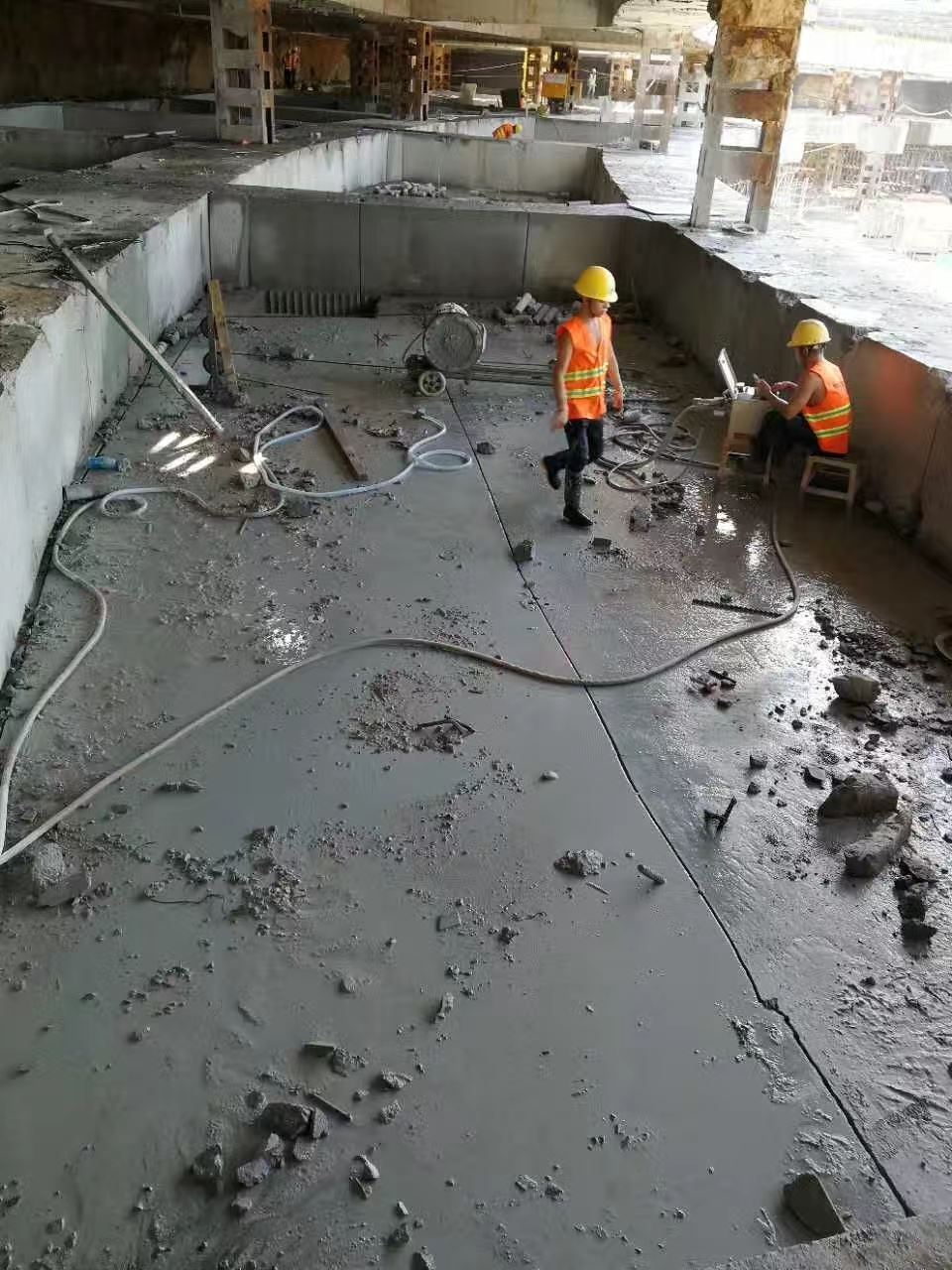 大理軌道梁拆除切割費用與建筑物拆除作業全解析